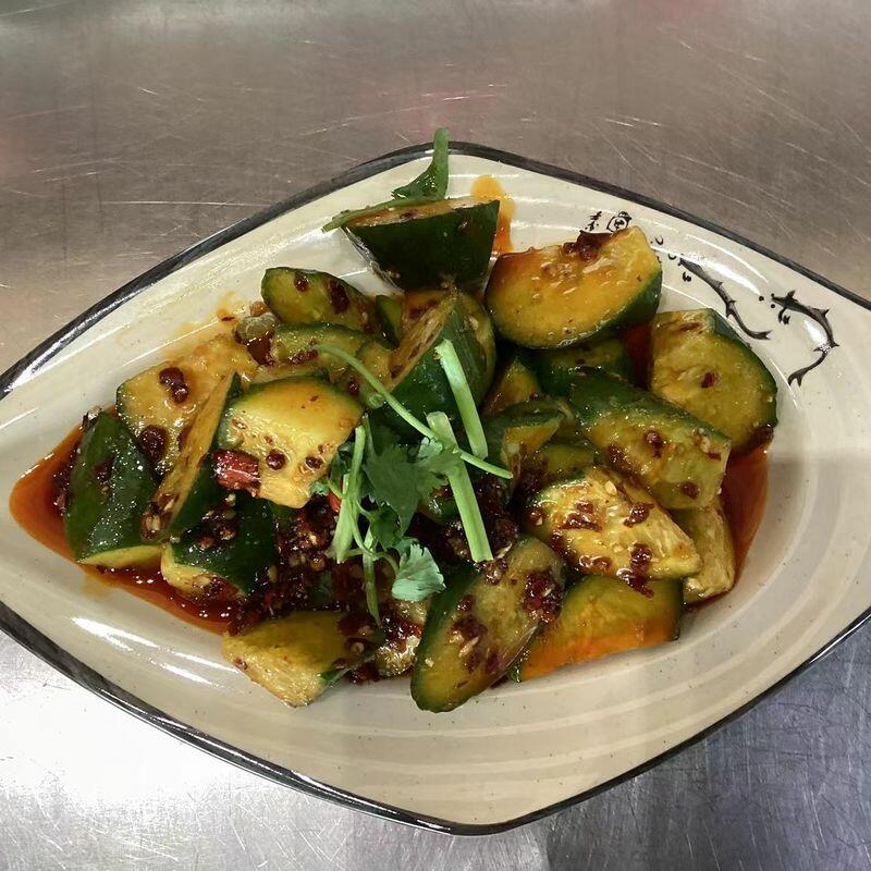 Spicy Cucumber Garlic Sauce